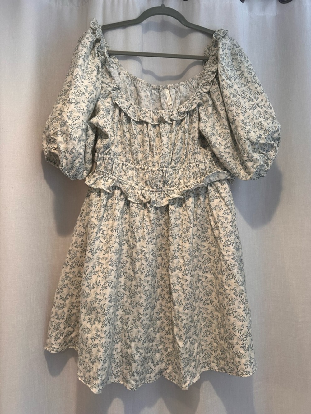 NWT Rylee + Cru Floral Smocked Mini Dress Size M - Picture 5 of 8